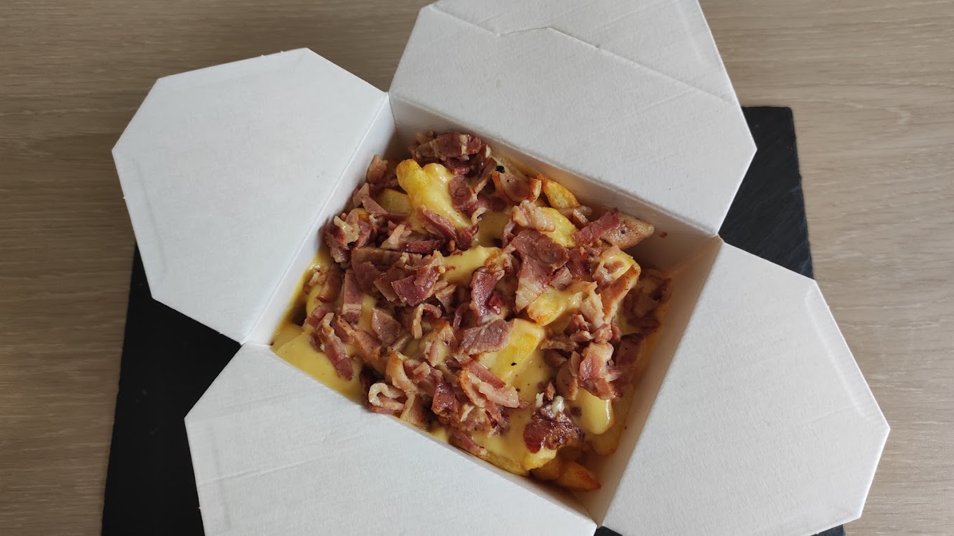 Box de frites double cuisson au cheddar et lardons